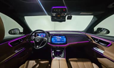 E-Class W214