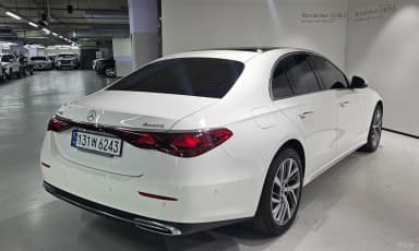 E-Class W214
