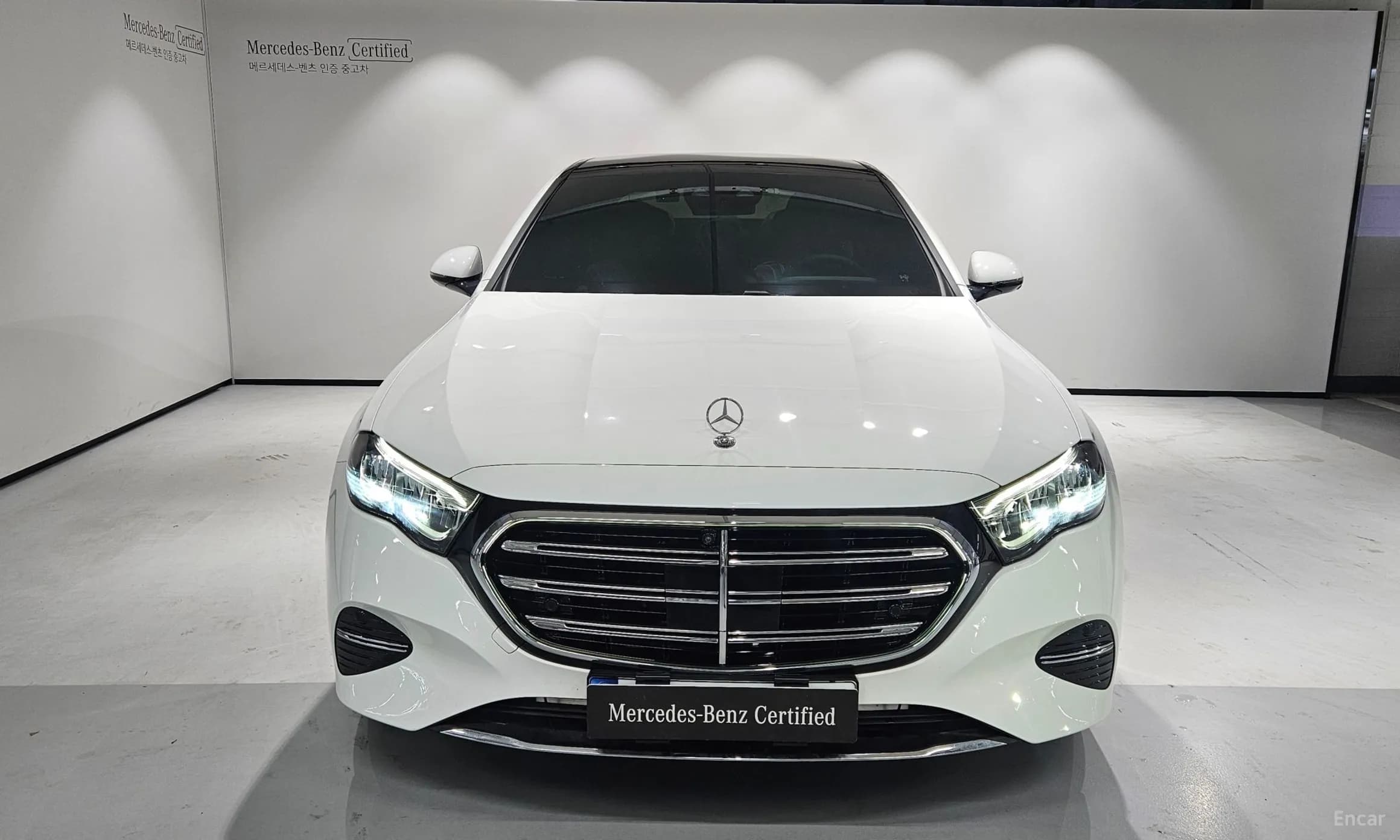 E-Class W214