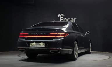 G90