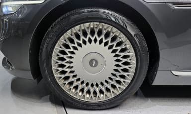 G90