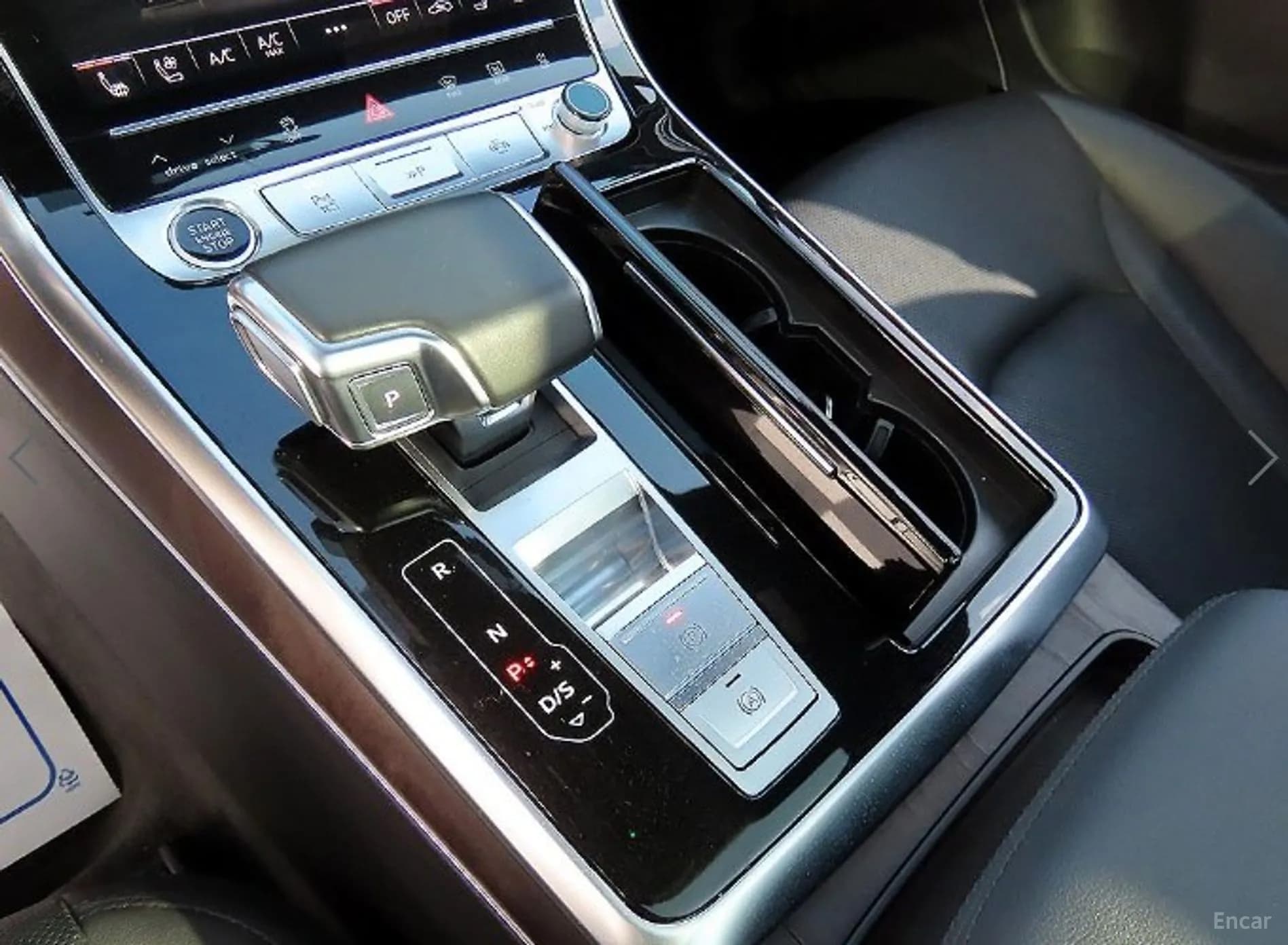 Q7 (4M)