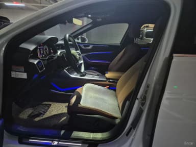 A6 (C8)