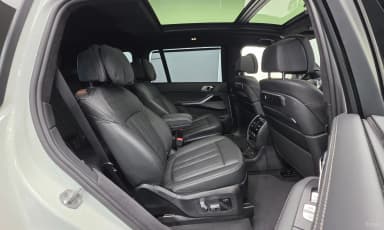 X7 (G07)