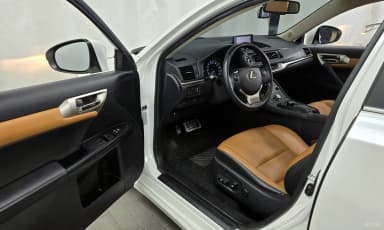 CT200h