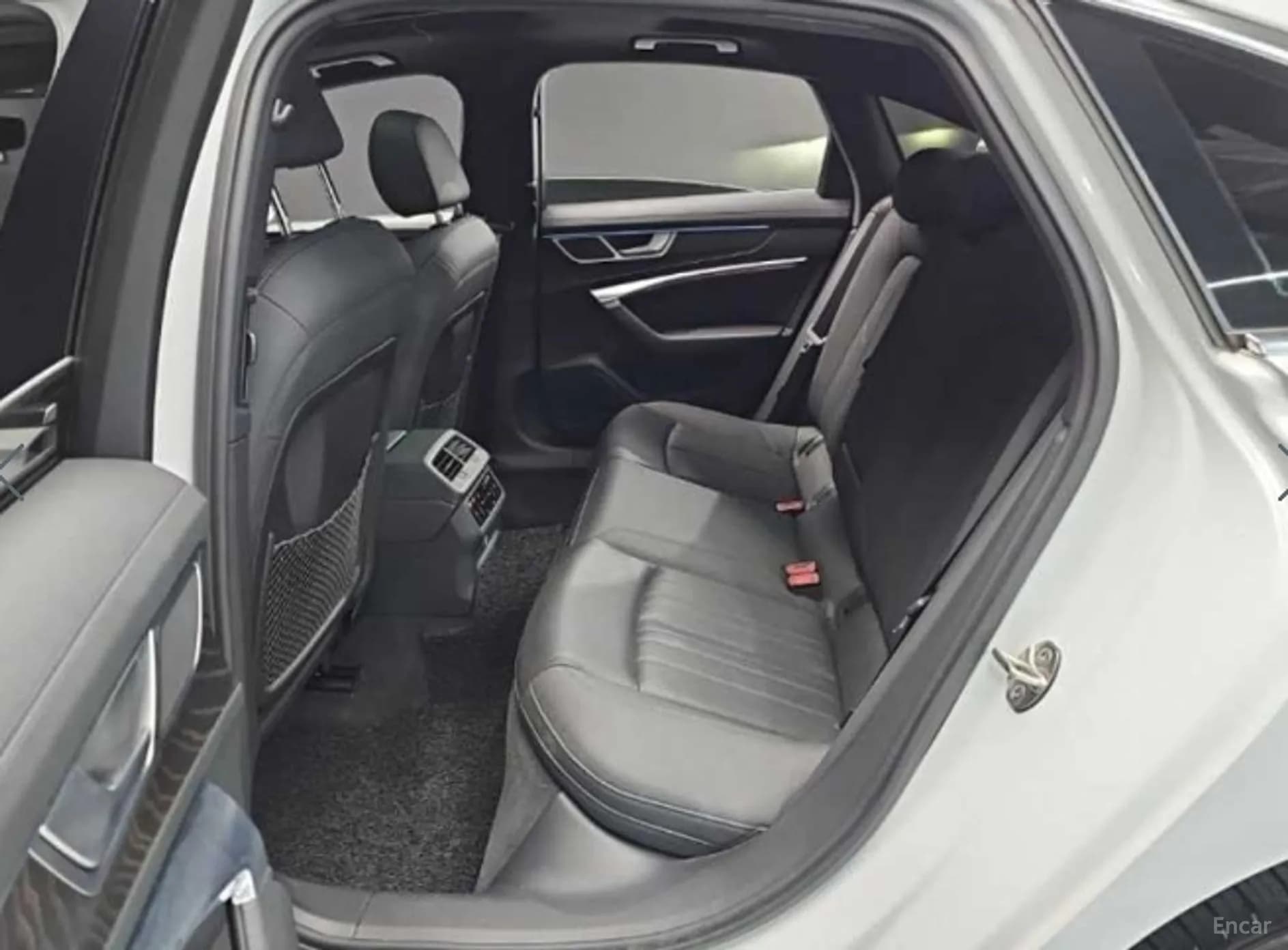 A6 (C8)
