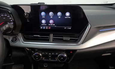 Trax Crossover