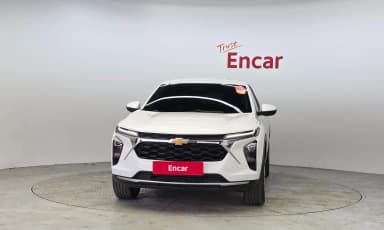 Trax Crossover