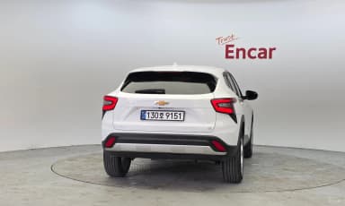 Trax Crossover