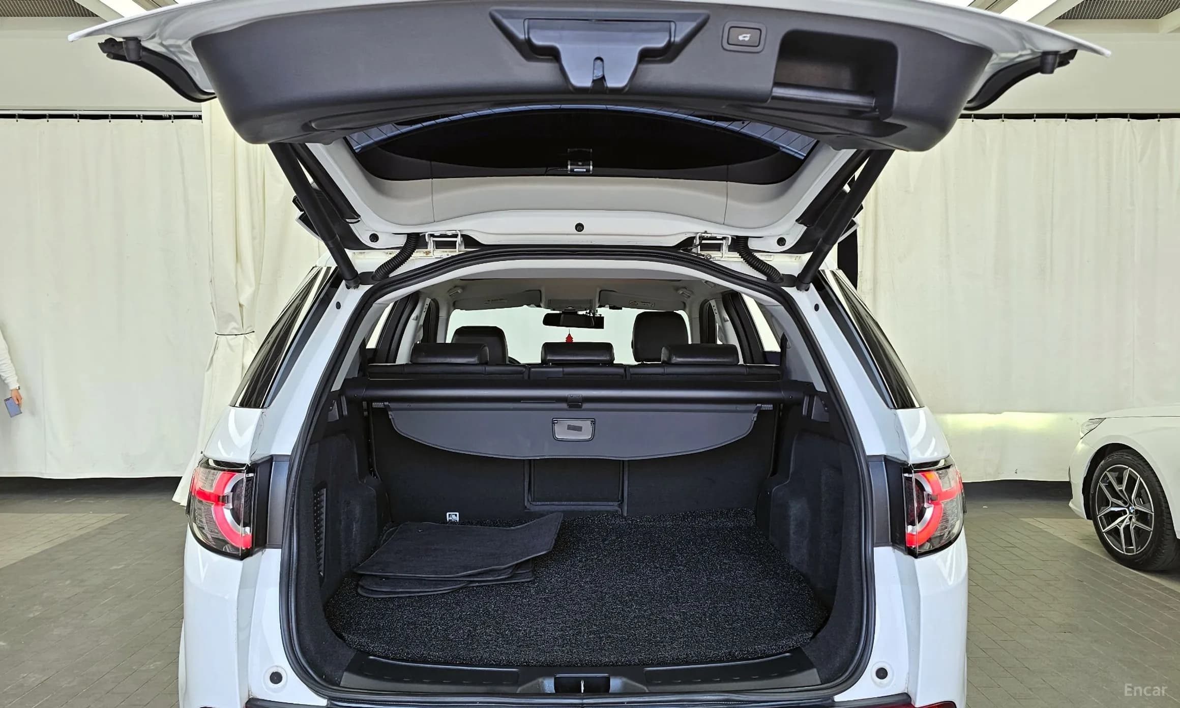 Discovery Sports