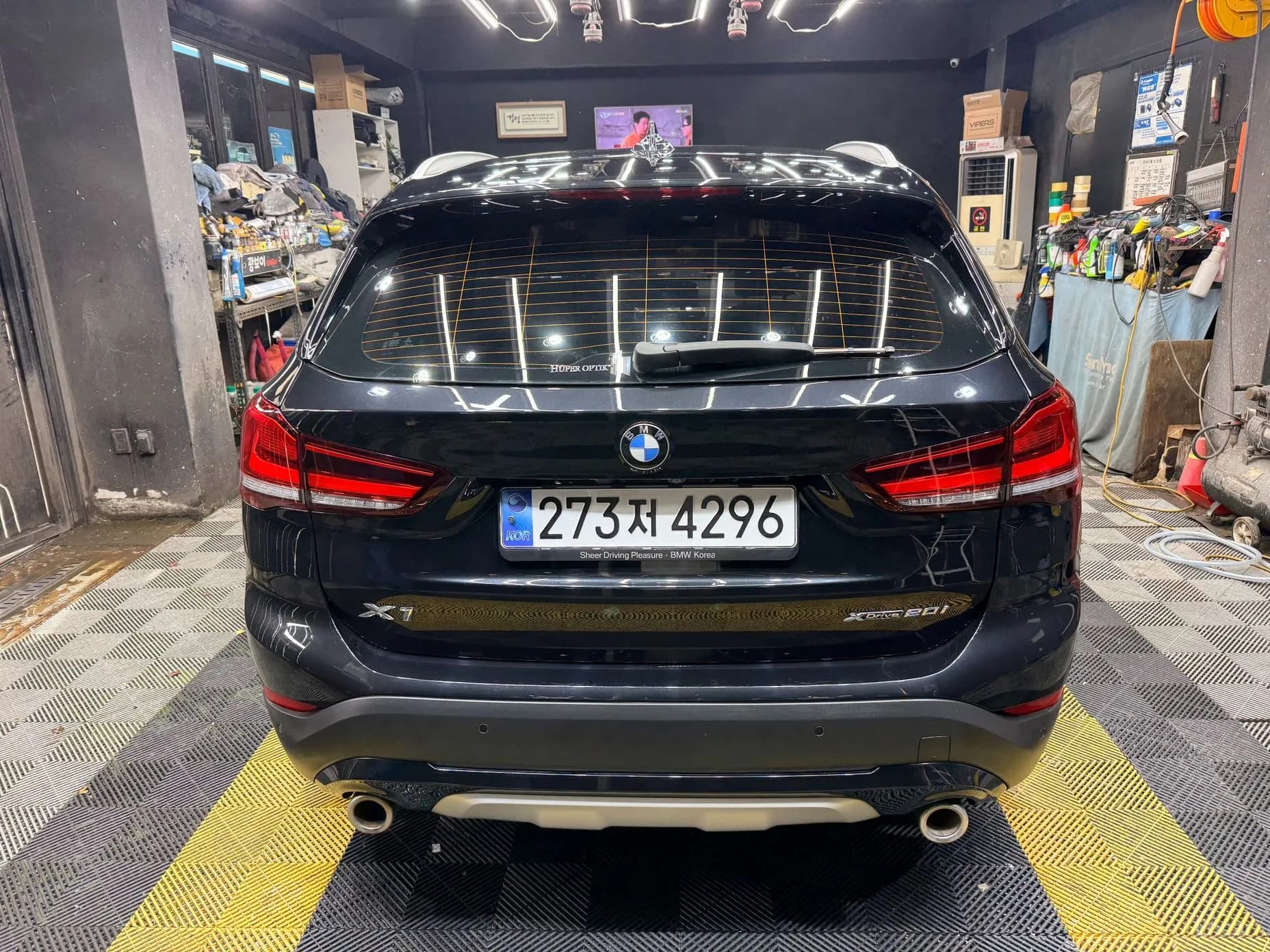 X1 (F48)