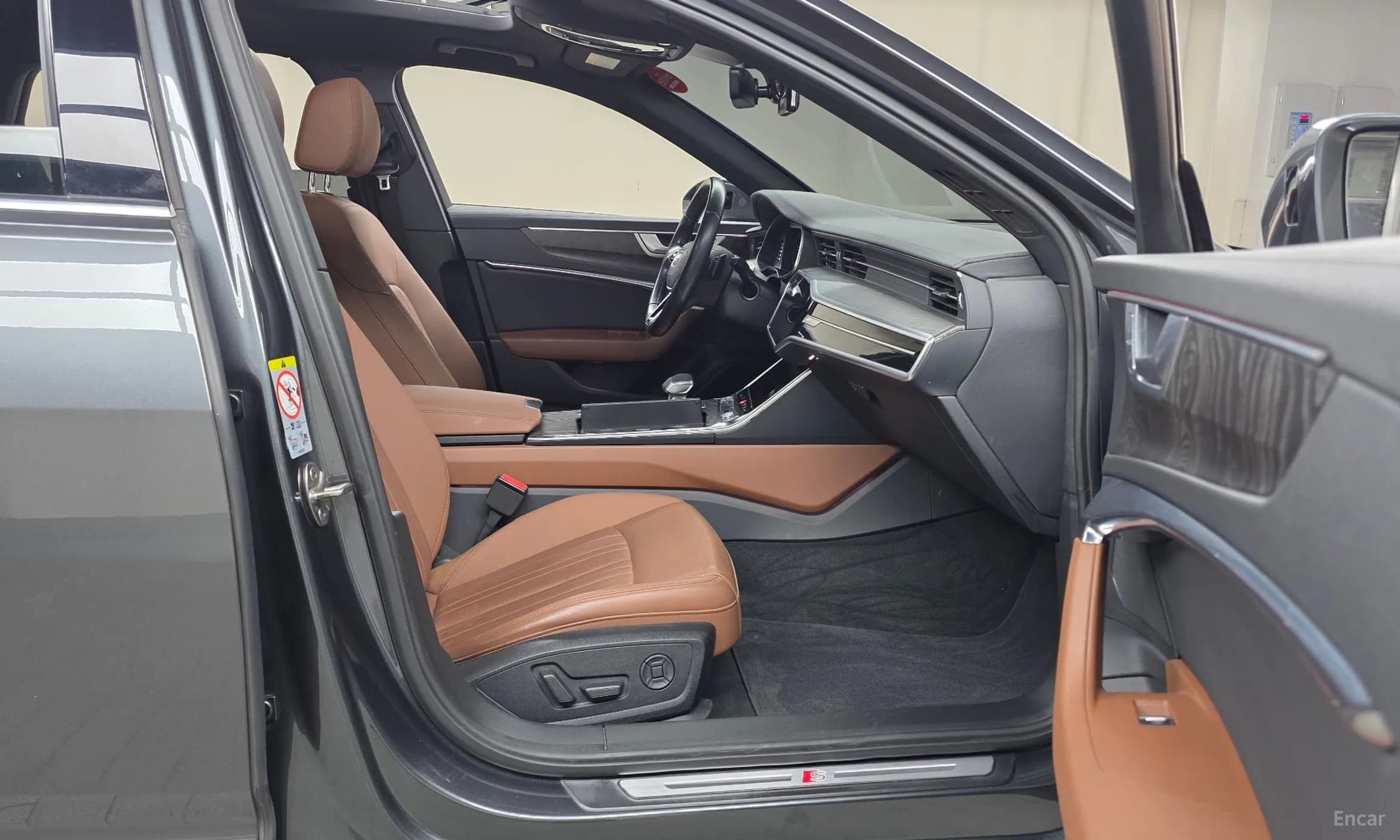 A6 (C8)