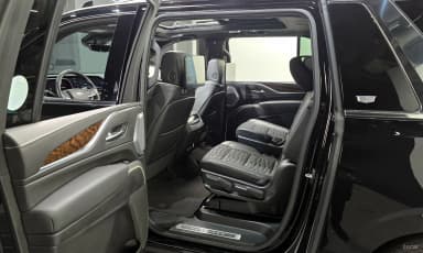 Escalade 5th Generation