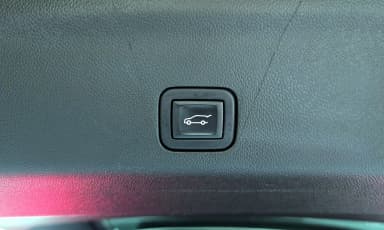 Escalade 5th Generation