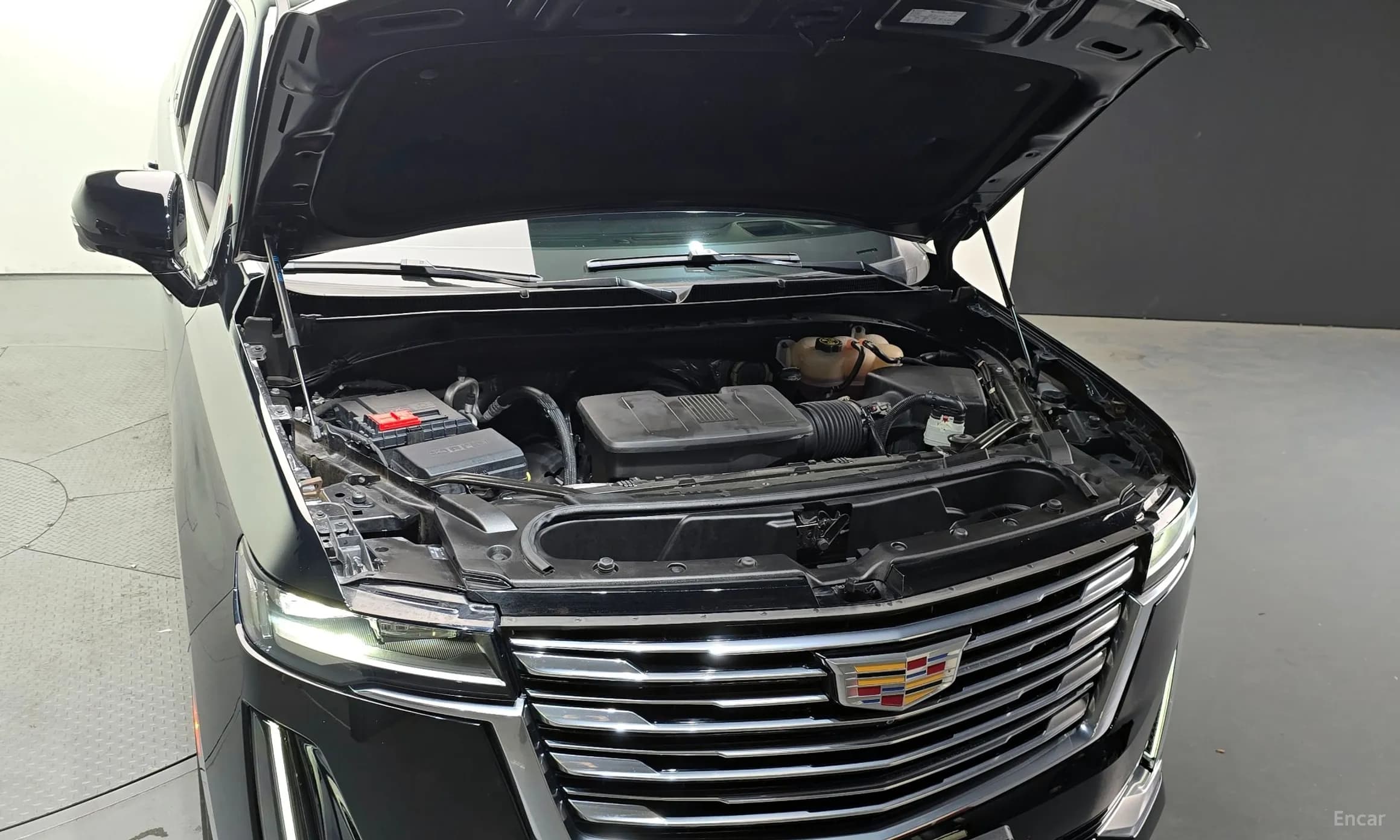 Escalade 5th Generation