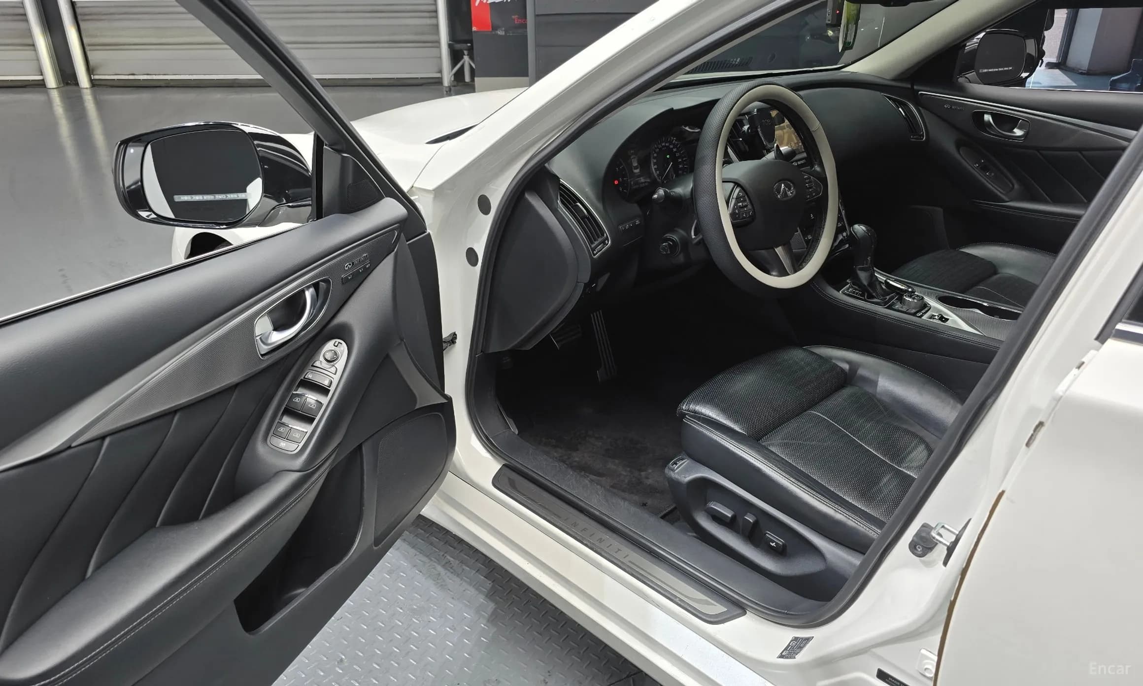 Q50