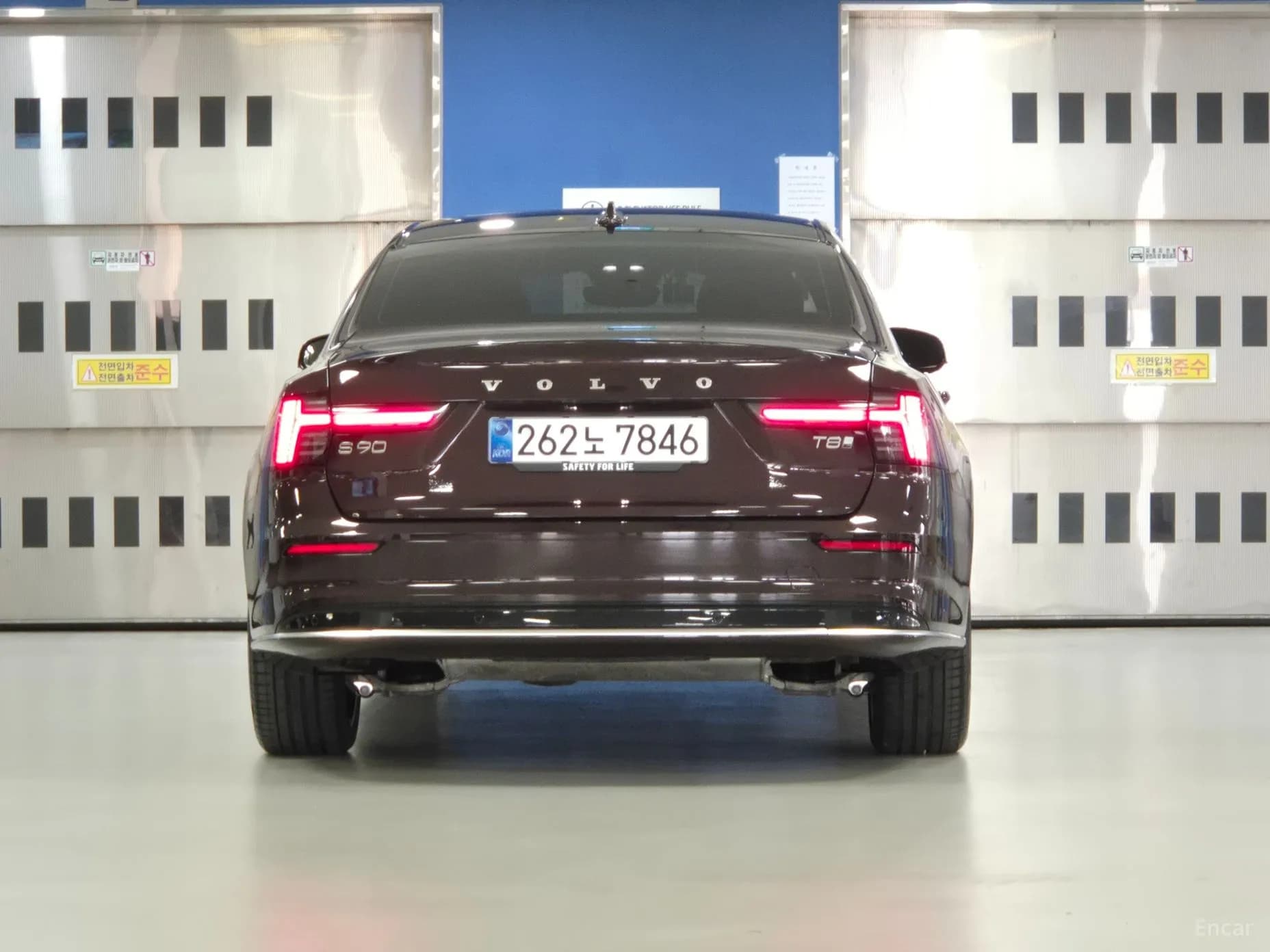S90