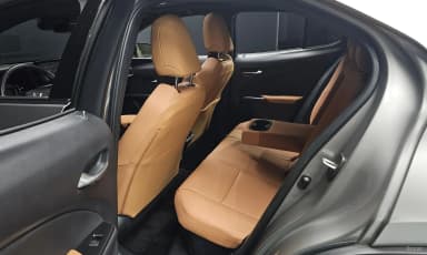 UX300h