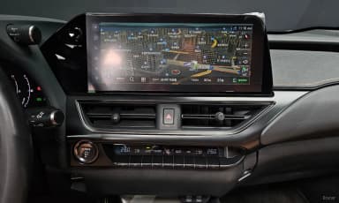 UX300h