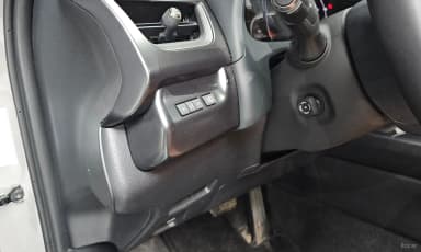UX300h