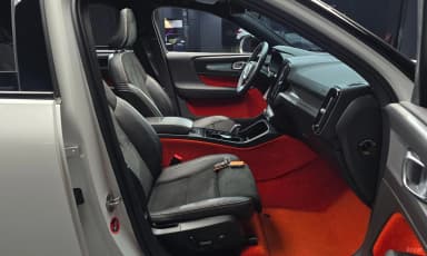 XC40
