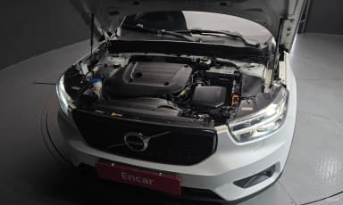 XC40