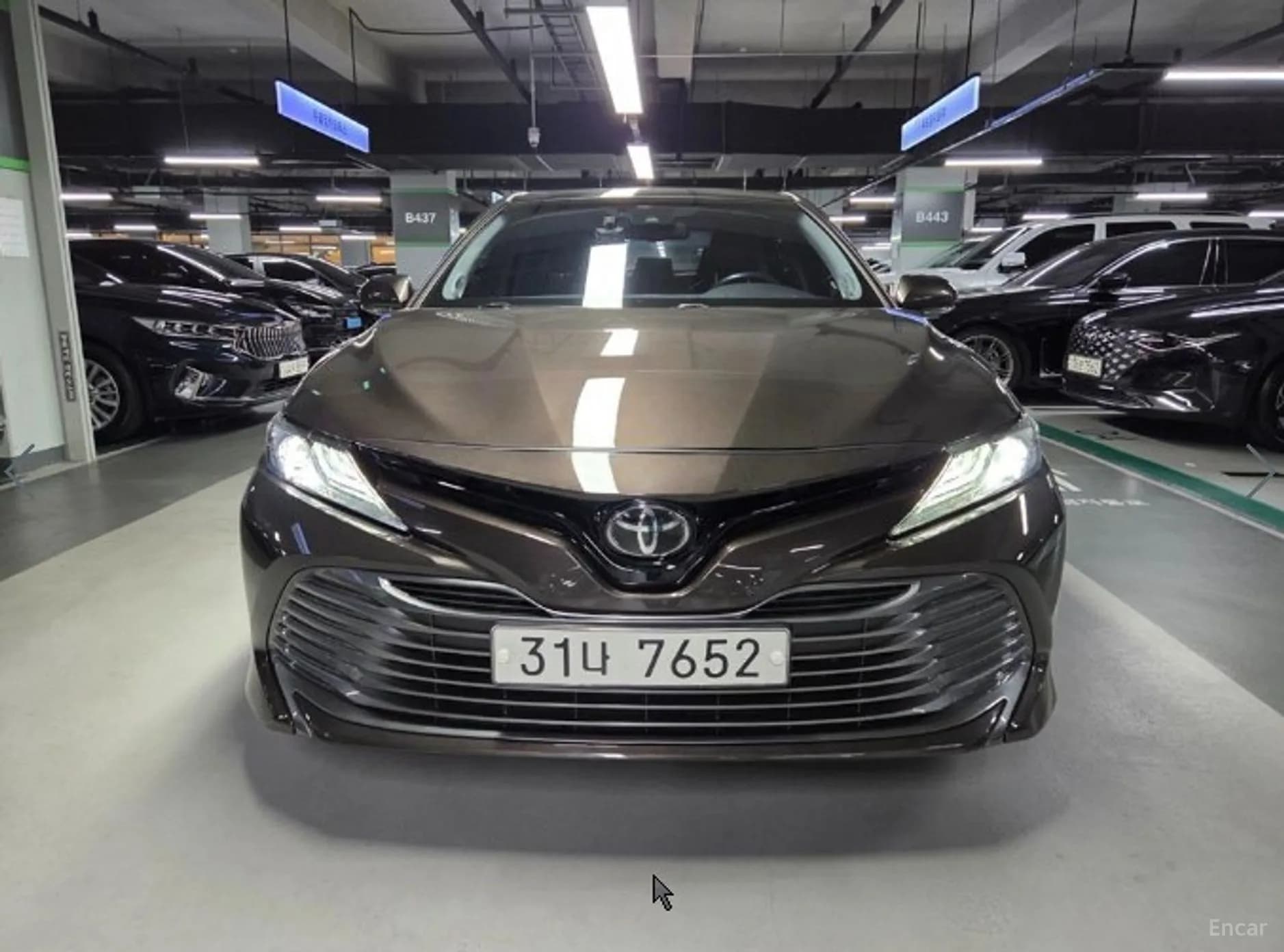 Camry (XV70)