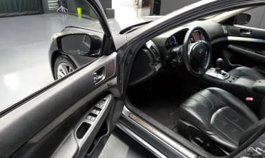 G37