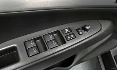 G37