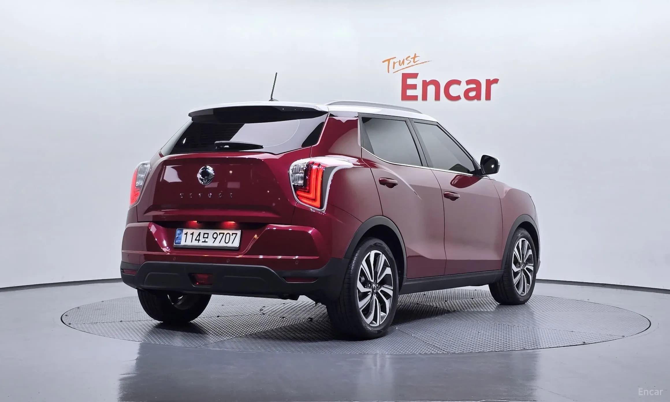 Berry New Tivoli