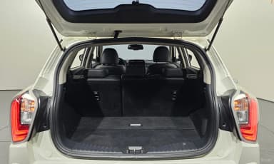 Berry New Tivoli