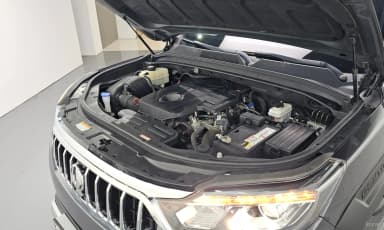 Rexton Sports Khan