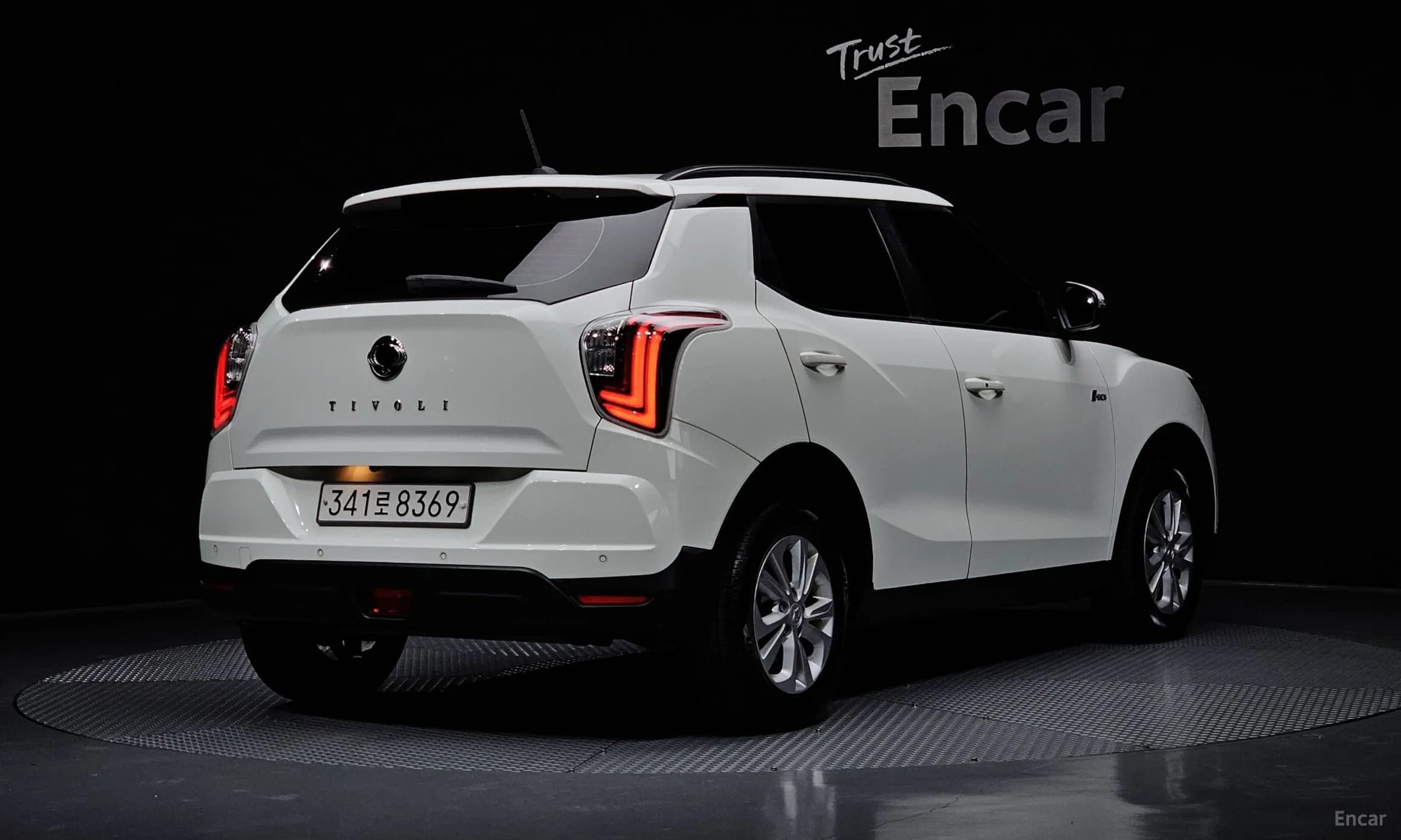 Berry New Tivoli