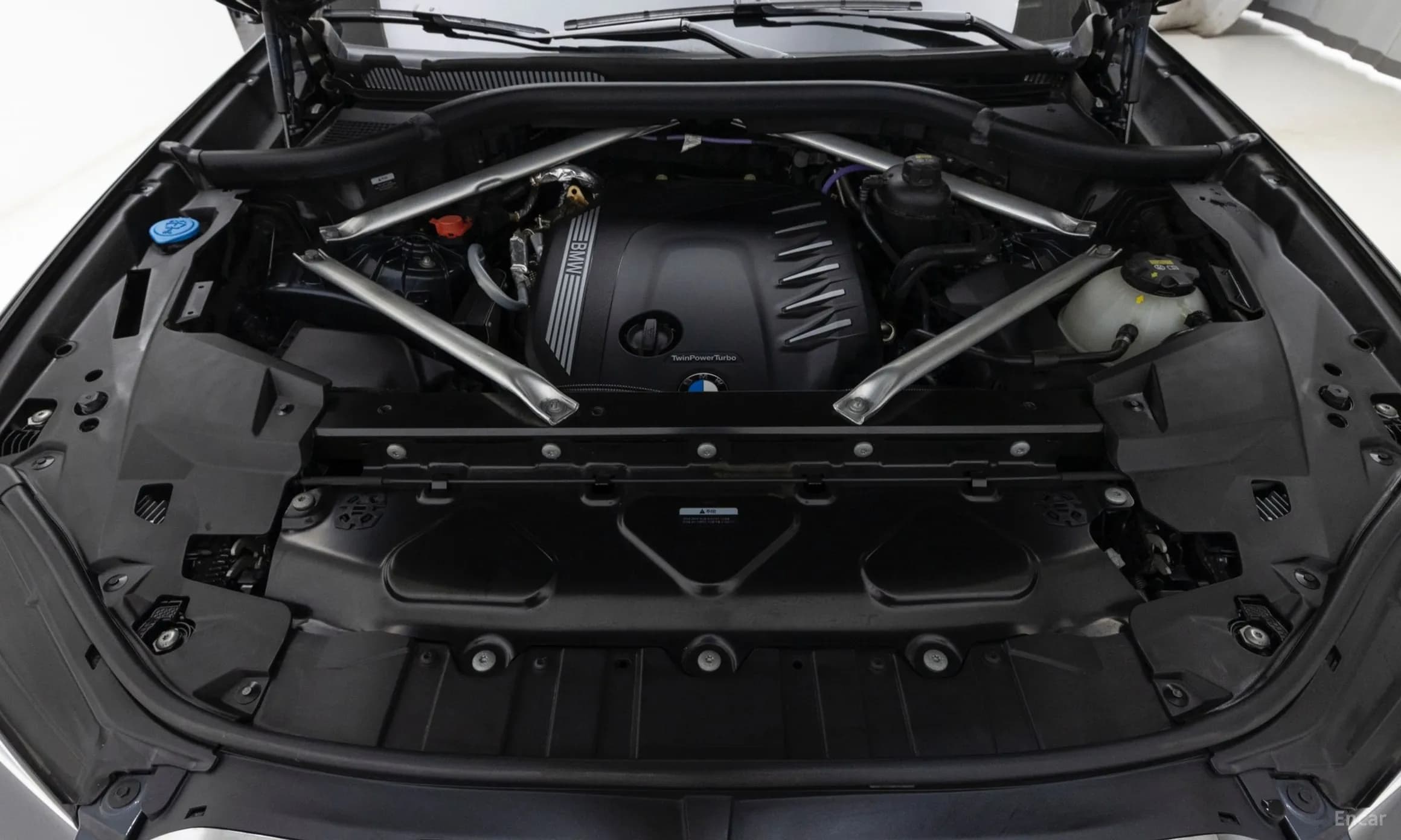 X5 (G05)