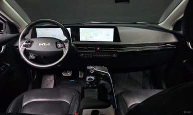 EV6