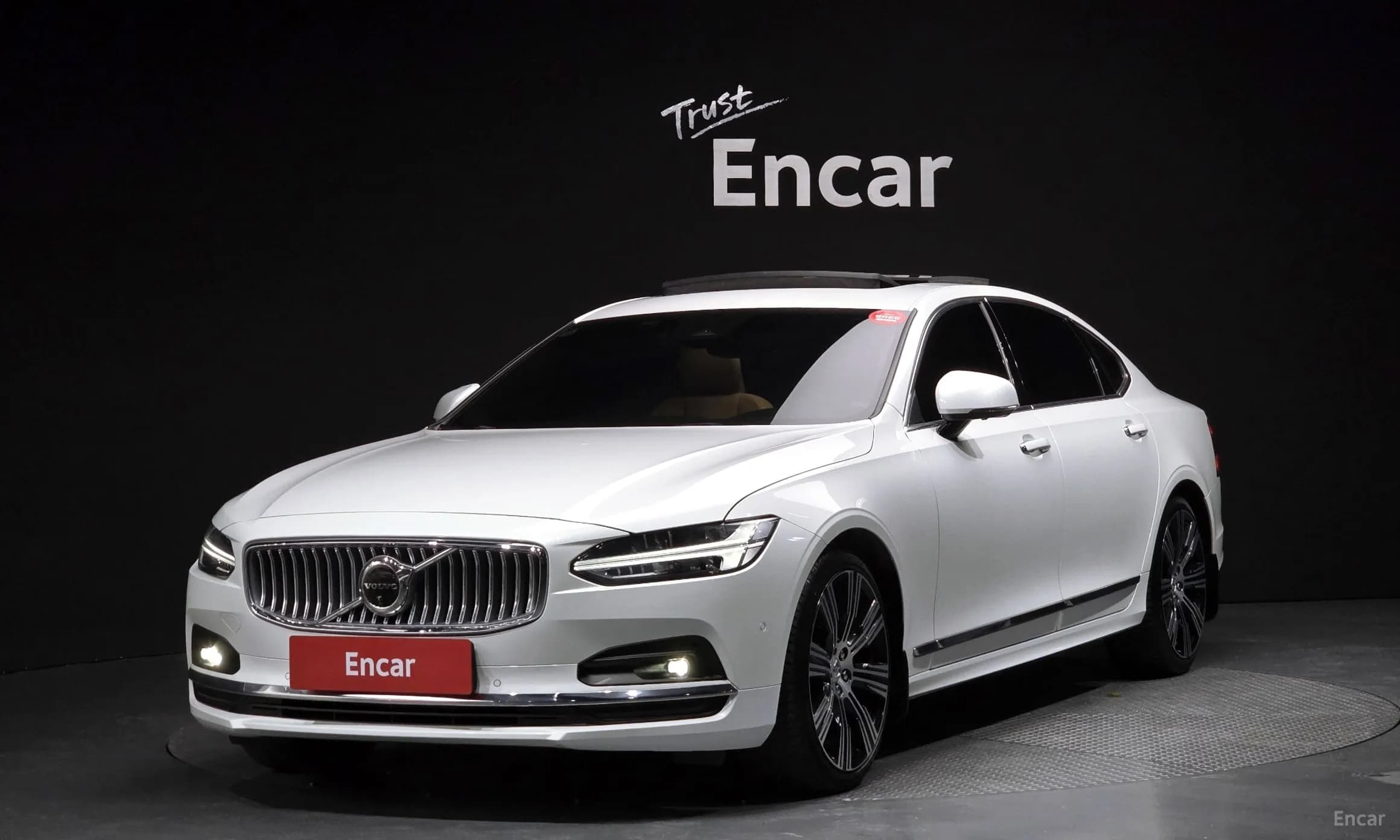 S90