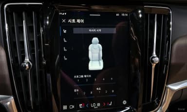 S90