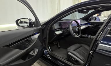 5 Series (G60)