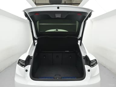 Macan EV