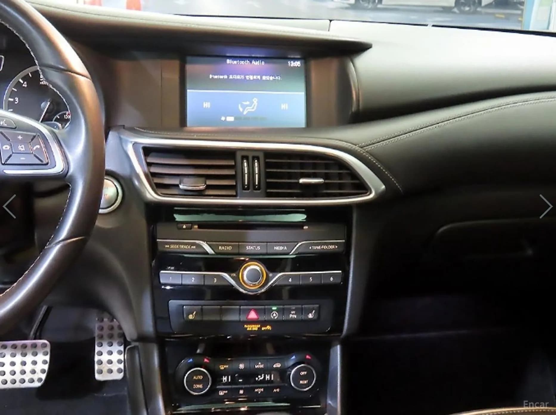 Q30