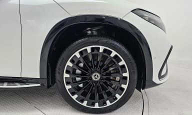 EQS SUV X296