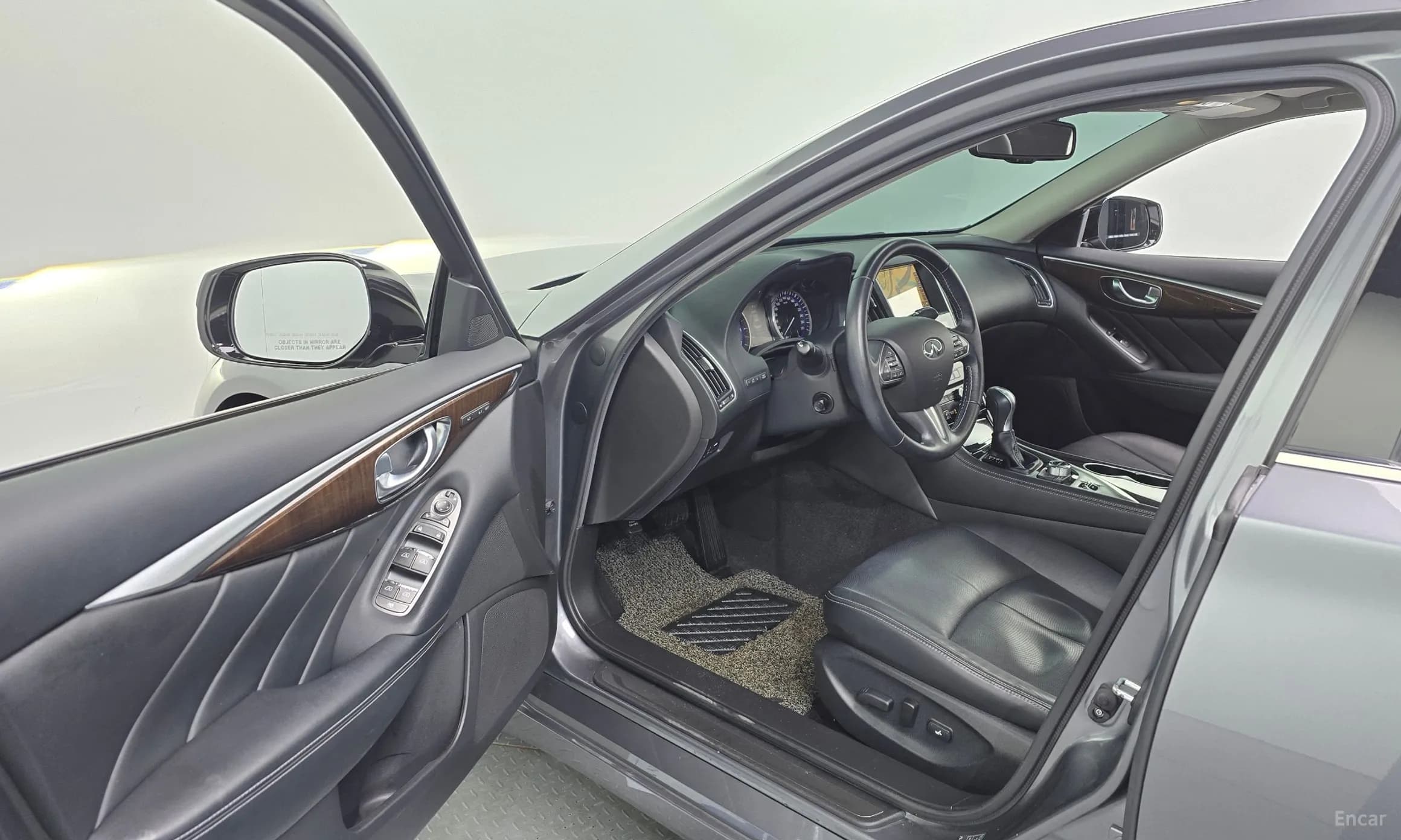 Q50