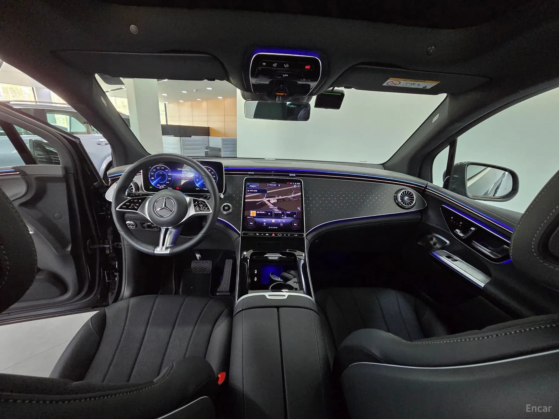 EQE SUV X294