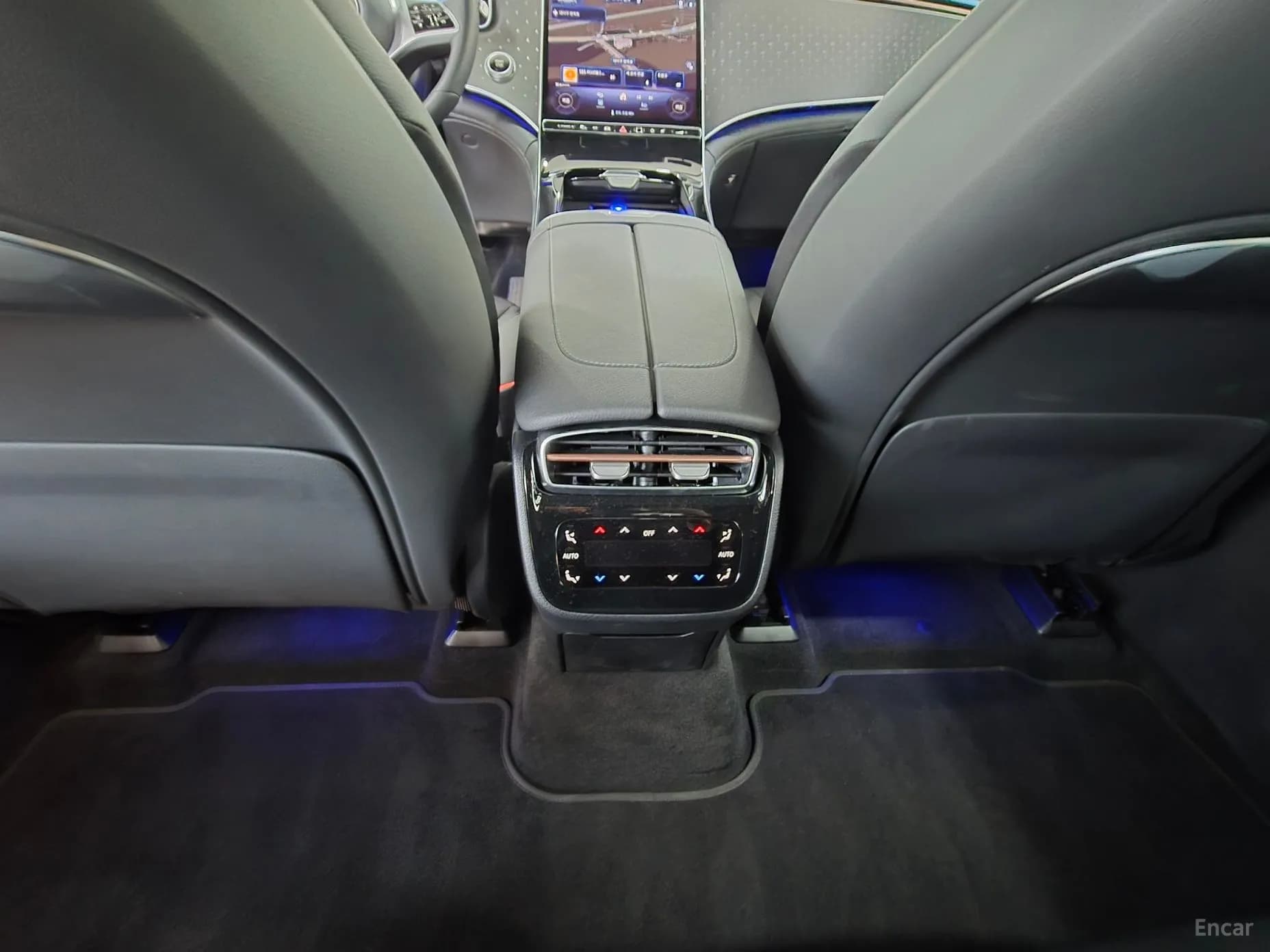 EQE SUV X294