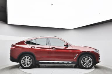 X4 (G02)