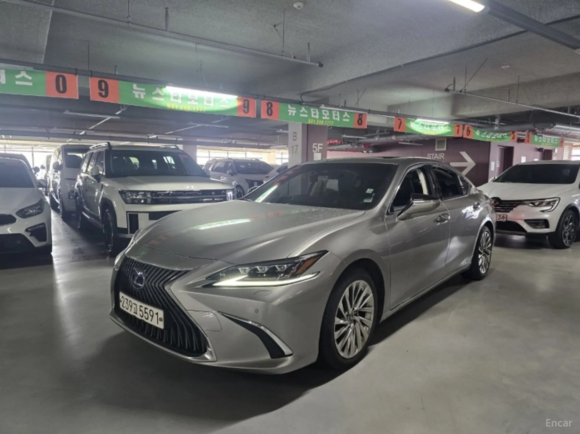 ES300h 7th Generation