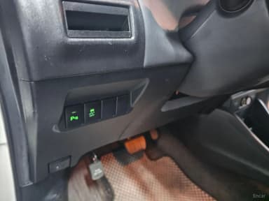 Prius V