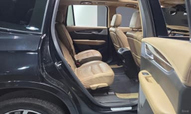 XT6