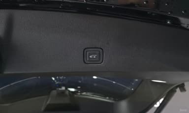 XT6