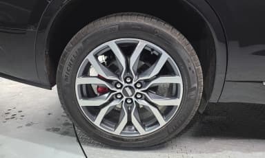 XT6